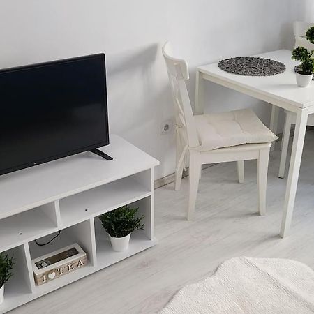 Victoriei Central Studio Lägenhet Bukarest Exteriör bild